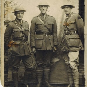 f.l.t.r.: Leuit. Fraser, Col. Franklin, Leut. Turnbull - in France (1917)