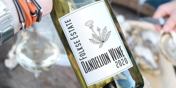 Bottle of dandelion wine from Folkse Estate