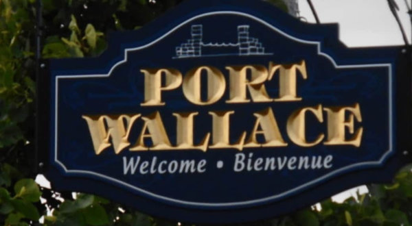 Port Wallace welcome sign 